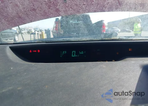 2006 Toyota Prius from USA, damaged, VIN JTDKB22U067061038